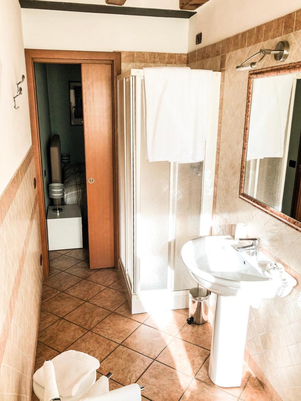 Le Finestre Su Borghetto Hotel Valeggio sul Mincio Exterior foto